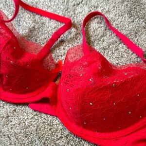 VS Dream Angels Lace Balconette Bra